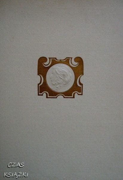 23715624.jpg