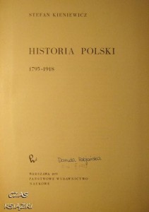 32441828.jpg