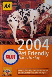 praca zbiorowa, 2004 Pet Friendly Places To Stay