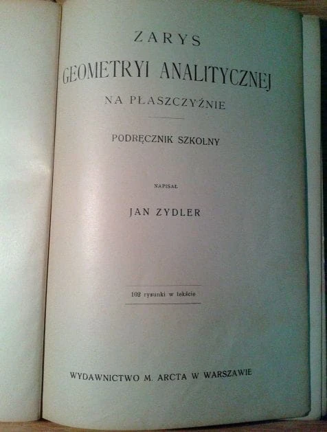 37035467.jpg