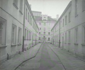 Marc Atkins, Warszawa