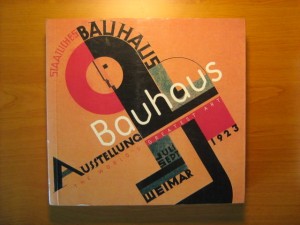 Andrew Kennedy, Bauhaus wyd. FlameTree